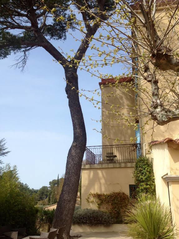 Hotel Victor Cabries Bagian luar foto
