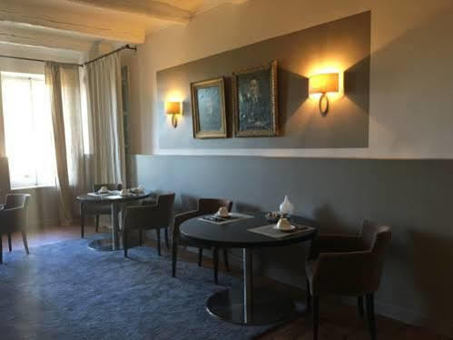 Hotel Victor Cabries Bagian luar foto